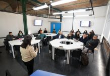 Charla Internacional: Ingeniera de Software abordó el impacto ambiental del uso de tecnologías