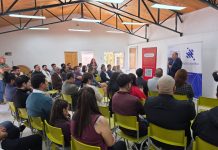Escuela de Ingeniería Industrial UV y Aguas Pacífico capacitan en desalación a habitantes de Quintero y Puchuncaví